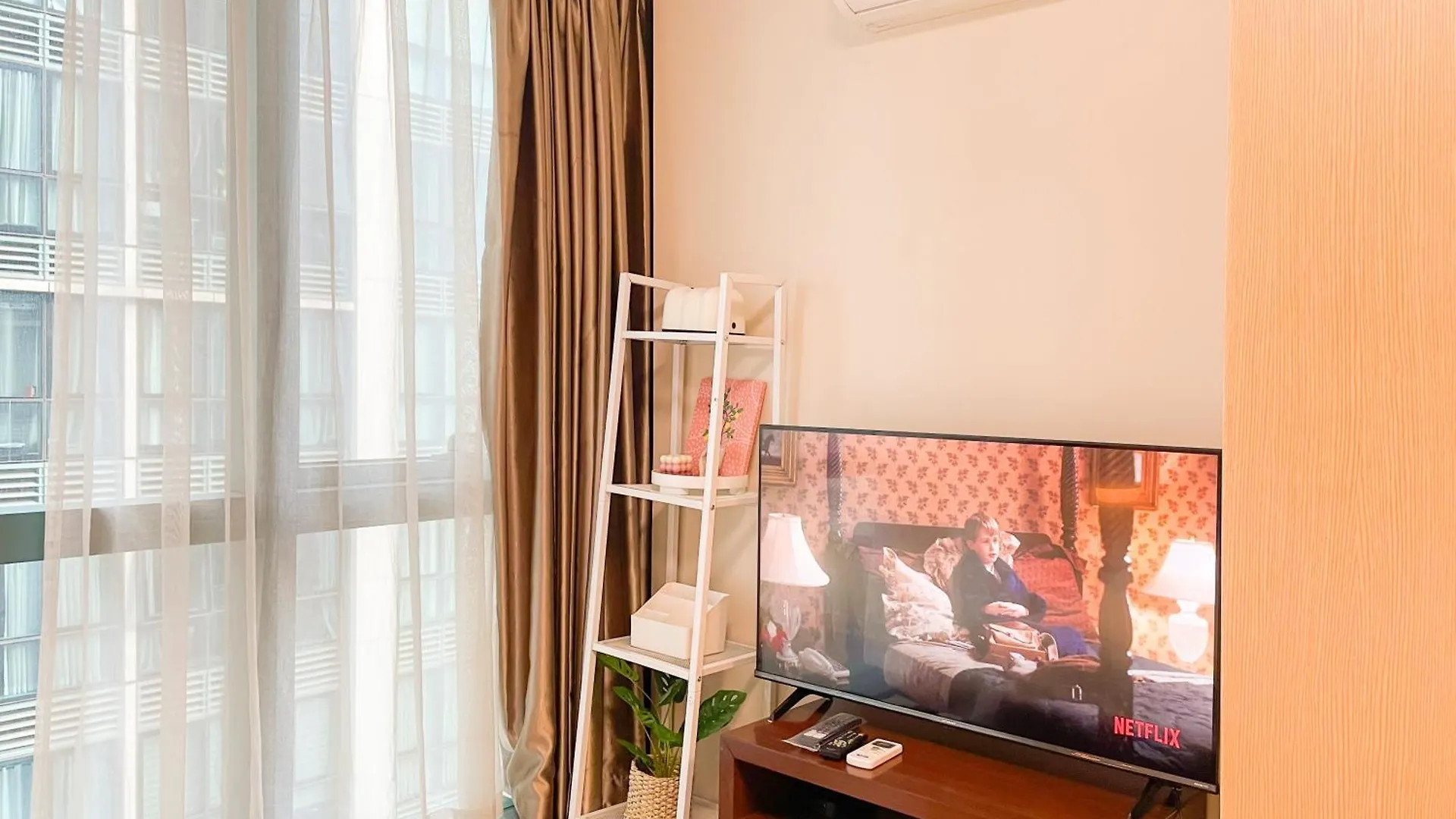 Luxury Bgc Condo, Steps To Uptown Mall #Oursw31I Manila Holiday home
