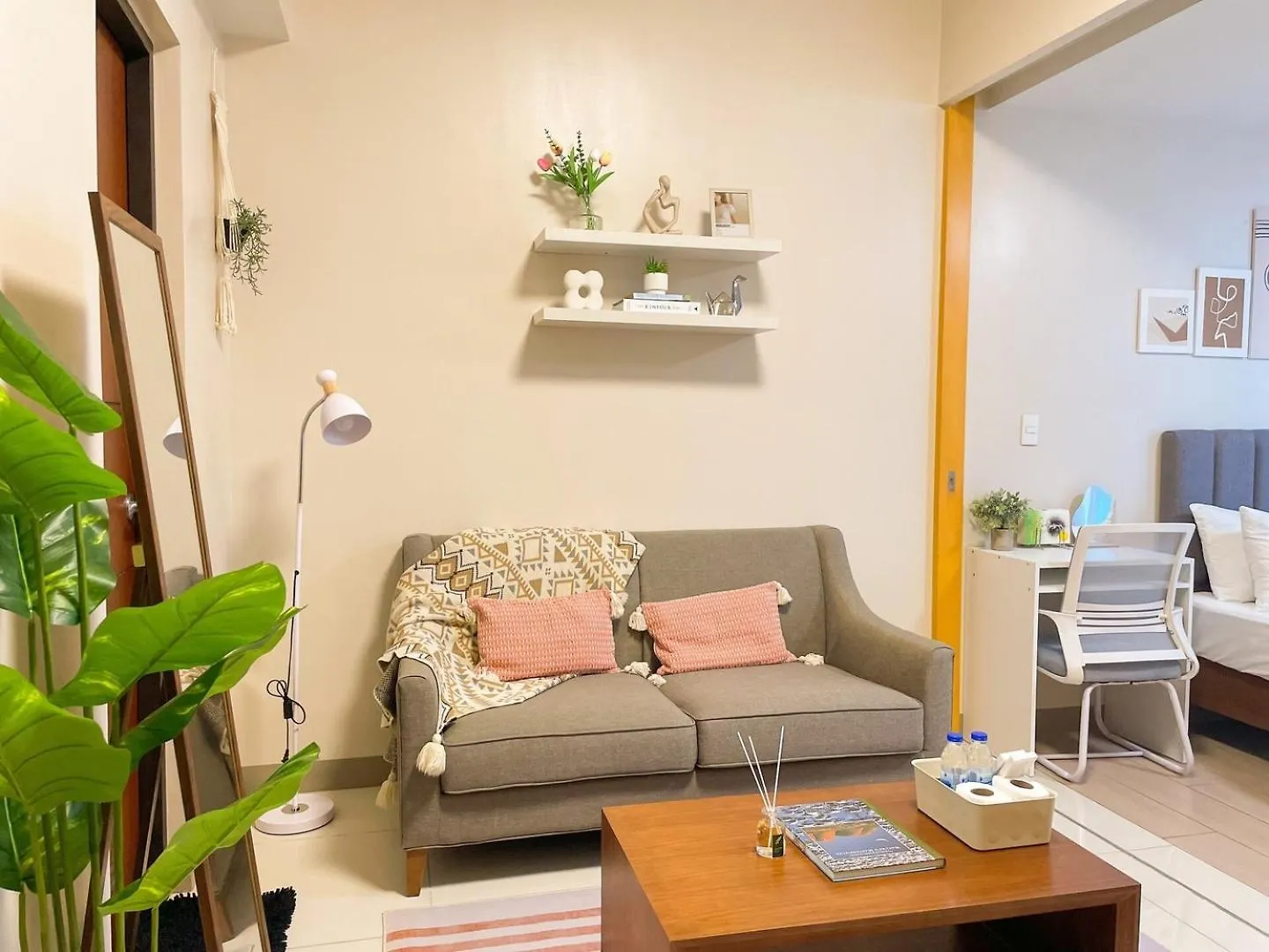Holiday home Luxury Bgc Condo, Steps To Uptown Mall #Oursw31I Manila